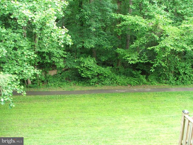 10210 SASSAFRAS WOODS CT, Burke, VA 22015