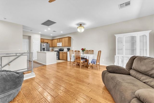 7852 Running Doe Court, Las Vegas, NV 89149