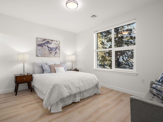 1151 Walnut 301, Newton, MA 02461