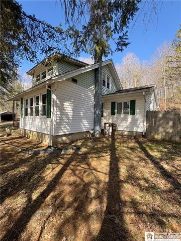 1798 Warren Jametwn Boulevard, Kiantone, NY 14701