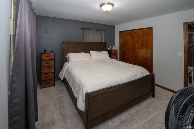 1630 N Colony Road, Evansville, IN 47715