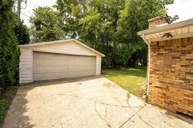 1630 N Colony Road, Evansville, IN 47715