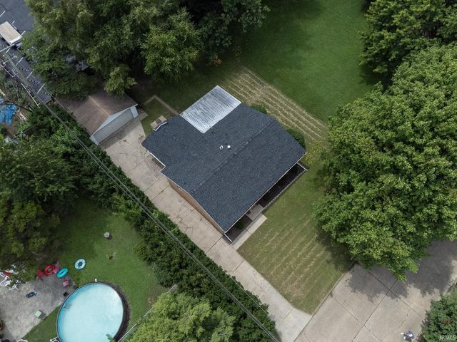1630 N Colony Road, Evansville, IN 47715