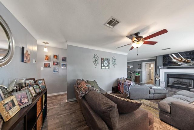 5042 LAKE CHARLES DRIVE N, Kenneth City, FL 33709