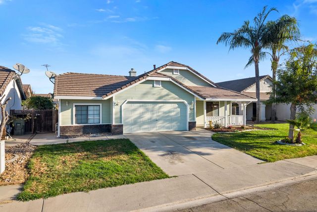 1313 Tranquil Ln, Ceres, CA 95307