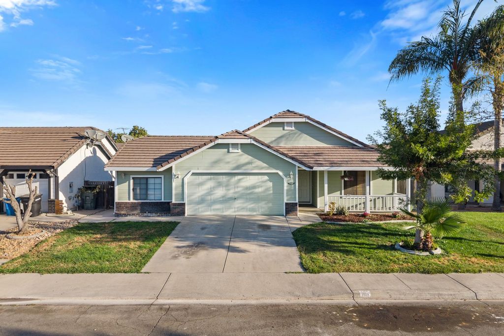 1313 Tranquil Ln, Ceres, CA 95307