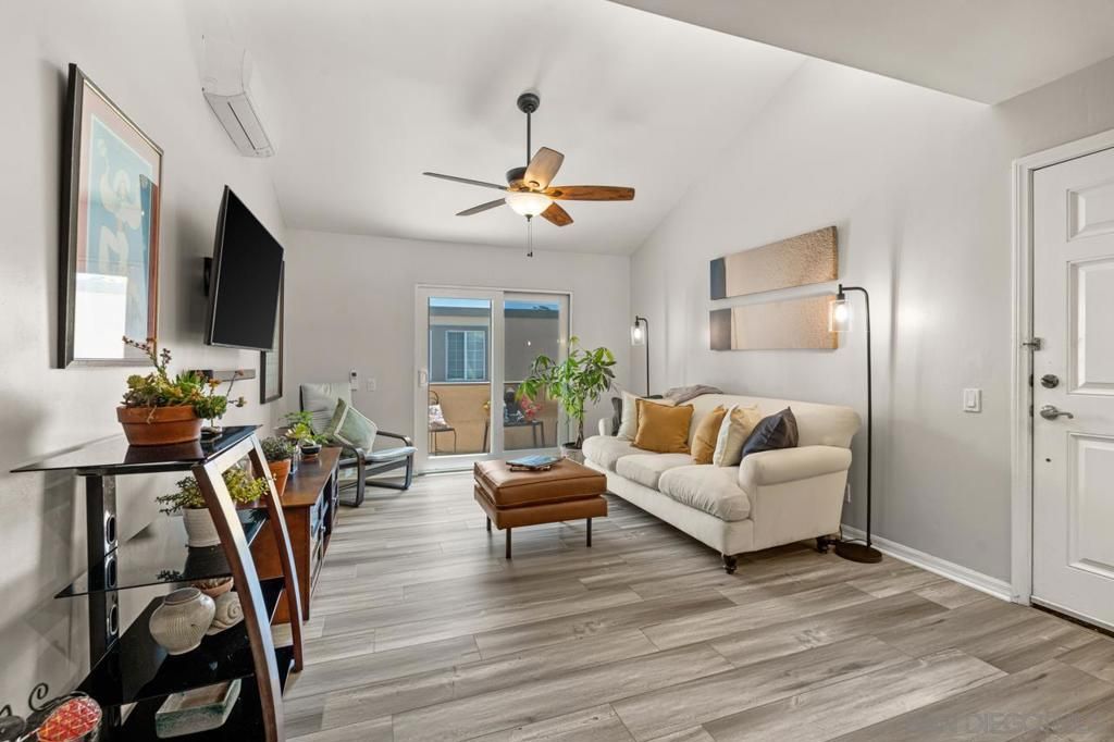 5402 Balboa Arms 415, San Diego, CA 92117 — photo 5