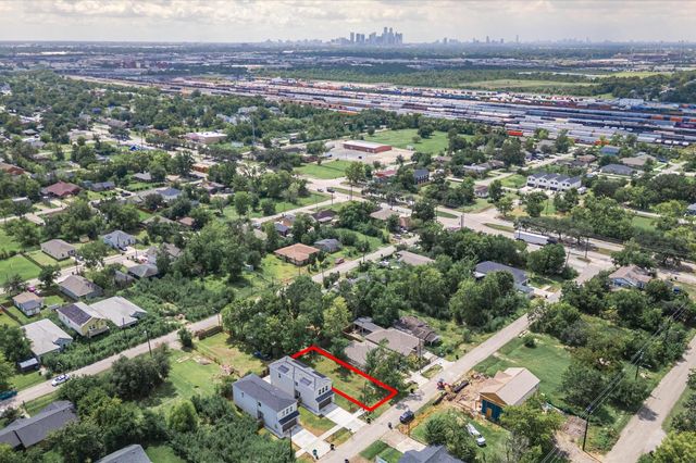 0 Blue Street, Houston, TX 77028