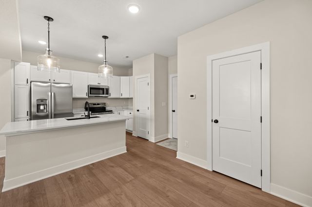 925 Percheron Lane, Norwalk, IA 50211