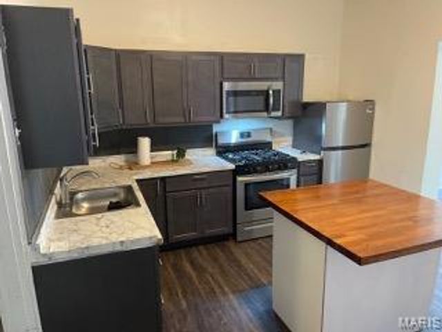 4537 S Compton Avenue, St Louis, MO 63111