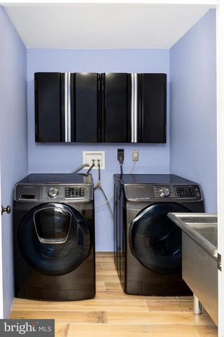 20 RICCIS DR, Jackson, NJ 08527