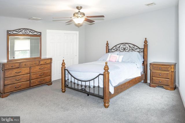 20 RICCIS DR, Jackson, NJ 08527