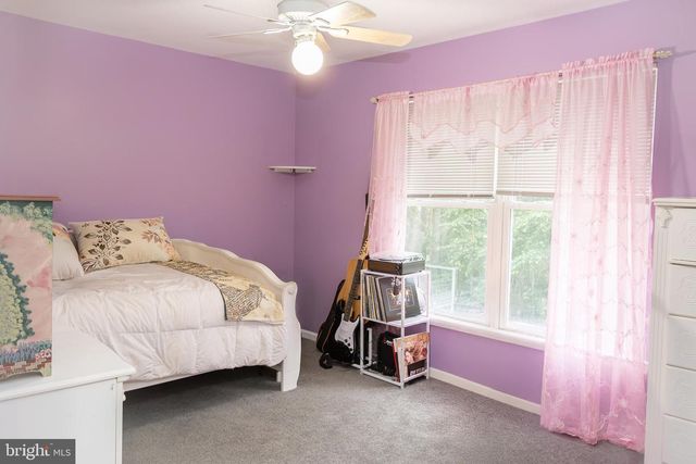 20 RICCIS DR, Jackson, NJ 08527