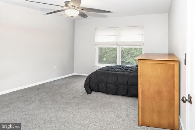 20 RICCIS DR, Jackson, NJ 08527