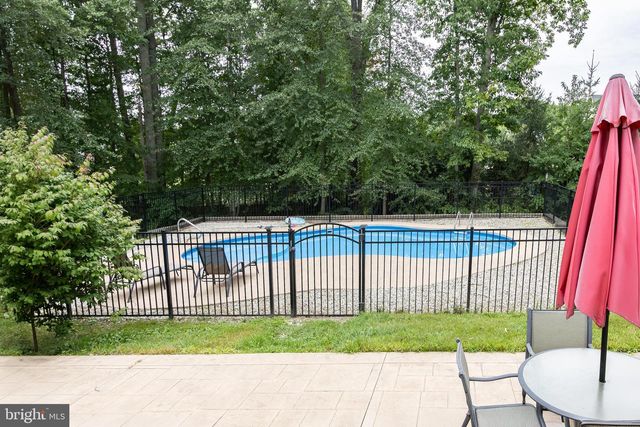 20 RICCIS DR, Jackson, NJ 08527