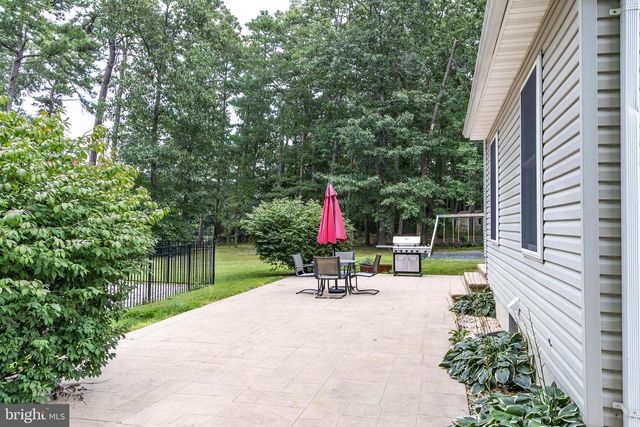 20 RICCIS DR, Jackson, NJ 08527