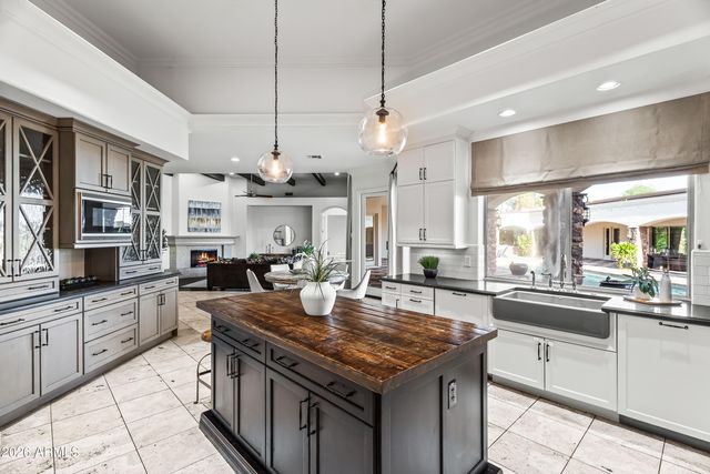 6991 E IRONWOOD Drive, Paradise Valley, AZ 85253