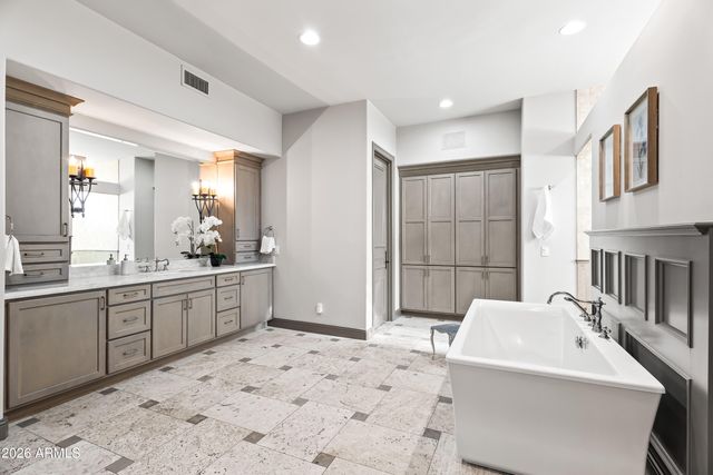 6991 E IRONWOOD Drive, Paradise Valley, AZ 85253