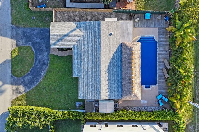 4221 NE 13th Ave, Oakland Park, FL 33334