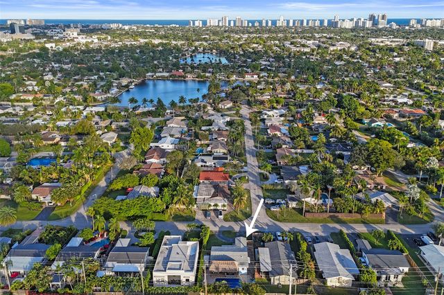 4221 NE 13th Ave, Oakland Park, FL 33334