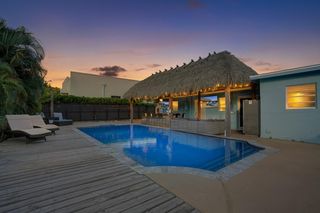 4221 NE 13th Ave, Oakland Park, FL 33334