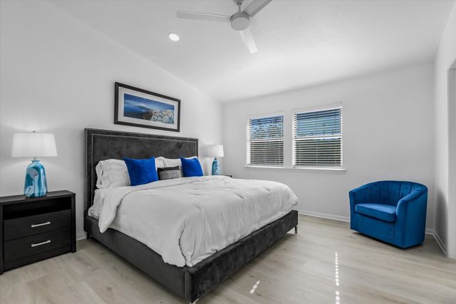 102 A Bunny Run, Horseshoe Bay, TX 78657