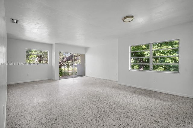 11330 Peachtree Dr, Miami, FL 33161