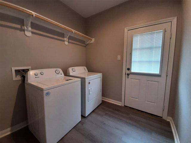 16974 W Hammon, Montgomery, TX 77316
