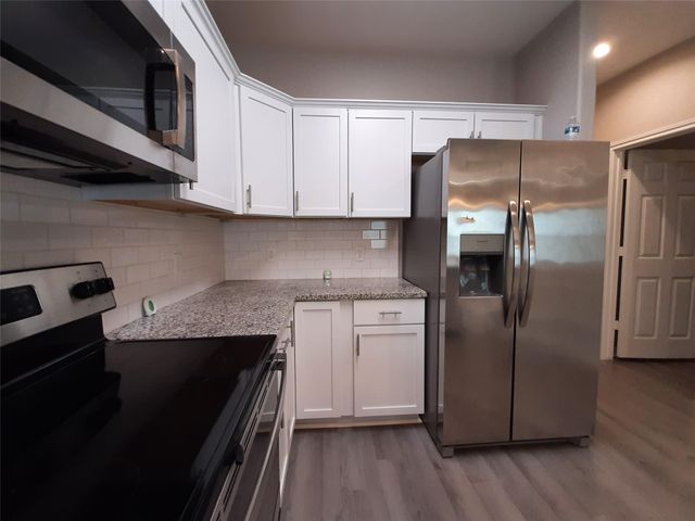 16974 W Hammon, Montgomery, TX 77316