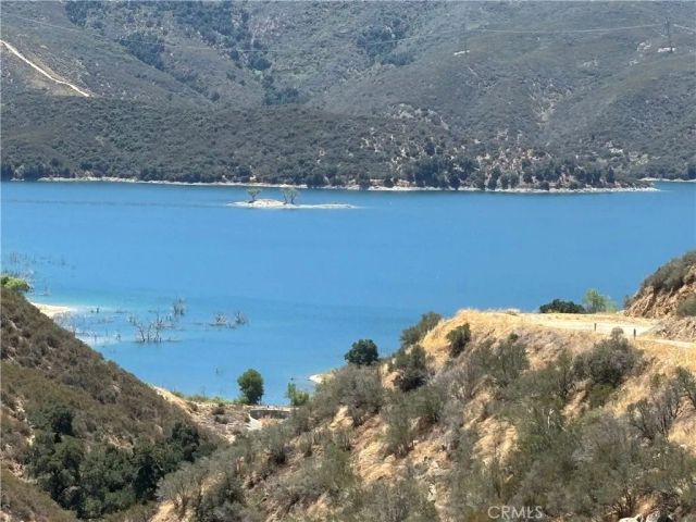 0 00, Green Valley, CA 91350