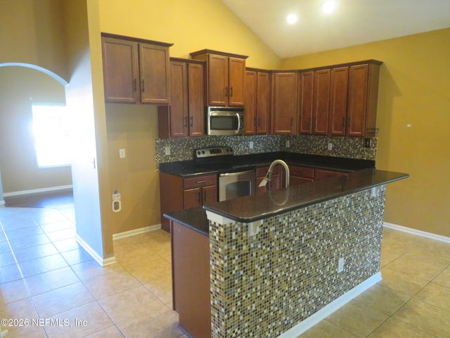 529 S ABERDEENSHIRE Drive, St. Johns, FL 32259