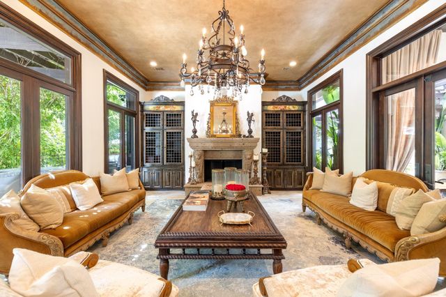 5007 Cedar Creek Drive, Houston, TX 77056