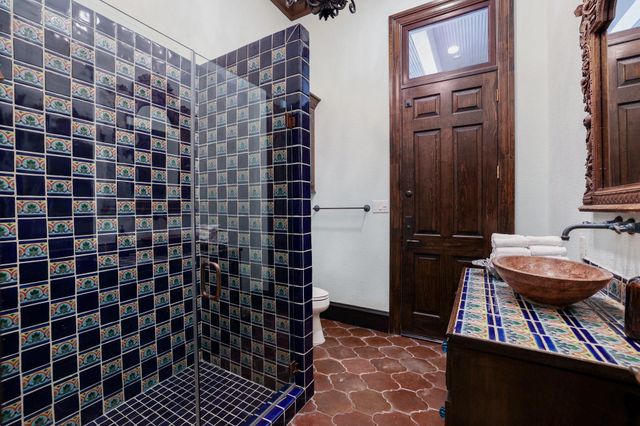 5007 Cedar Creek Drive, Houston, TX 77056