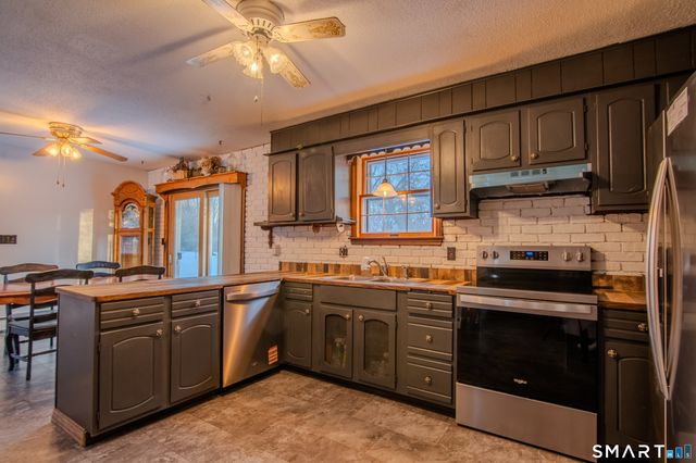 33 Junior Avenue, Killingly, CT 06239