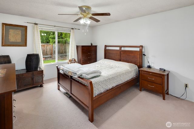 6906 149th Avenue NE, Redmond, WA 98052