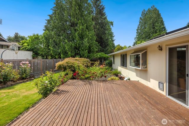 6906 149th Avenue NE, Redmond, WA 98052