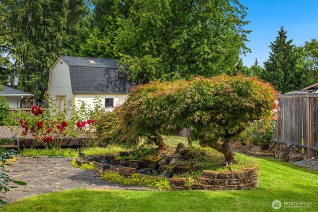 6906 149th Avenue NE, Redmond, WA 98052
