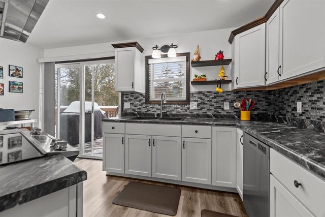 801 OAK STREET, Shawano, WI 54166