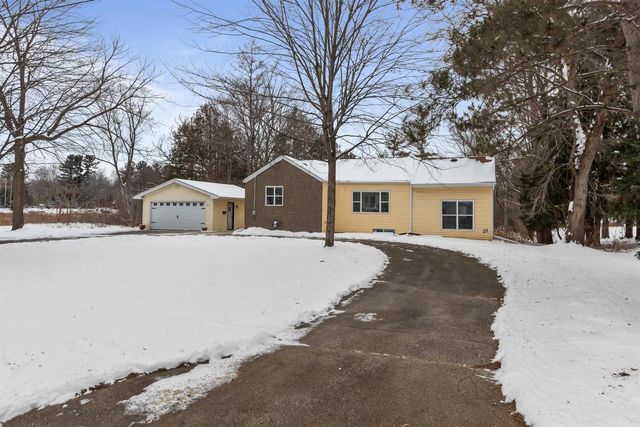 801 OAK STREET, Shawano, WI 54166