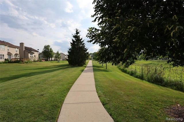 3361 Milcroft Court, Canton, MI 48188