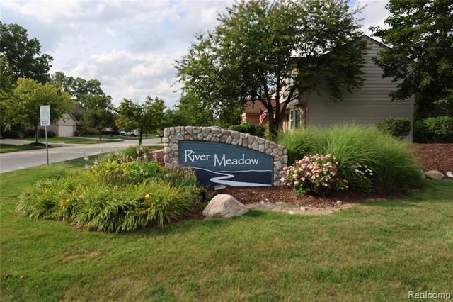 3361 Milcroft Court, Canton, MI 48188