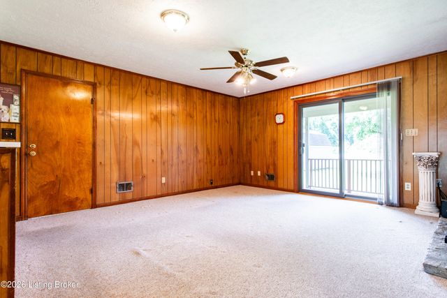 7106 St Anthony Church Rd, Louisville, KY 40214