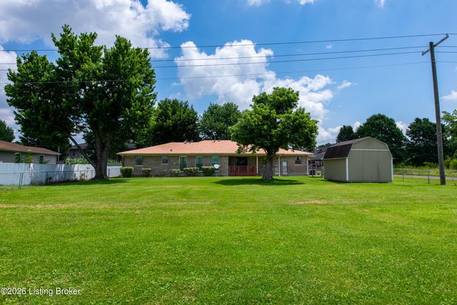 7106 St Anthony Church Rd, Louisville, KY 40214
