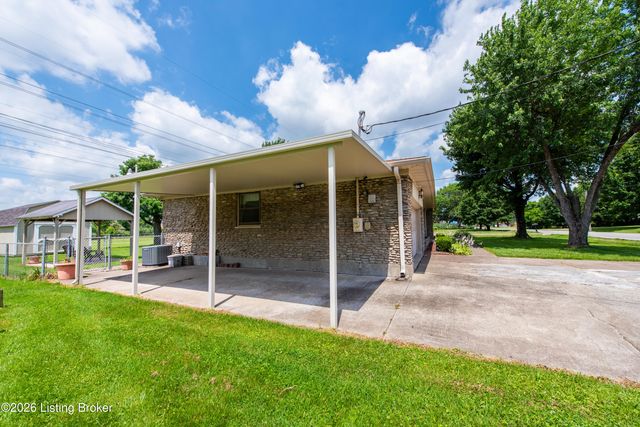 7106 St Anthony Church Rd, Louisville, KY 40214