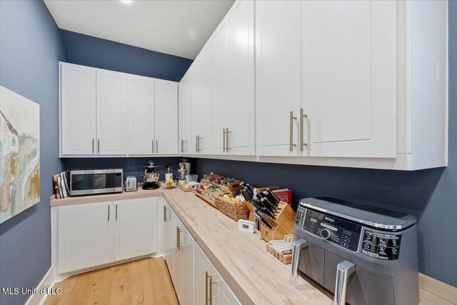 146 W Florida Boulevard, Madison, MS 39110