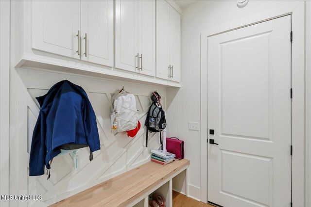 146 W Florida Boulevard, Madison, MS 39110