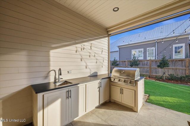 146 W Florida Boulevard, Madison, MS 39110