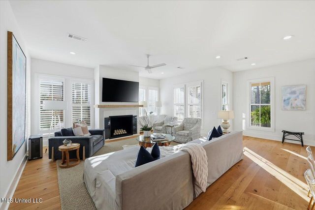 146 W Florida Boulevard, Madison, MS 39110