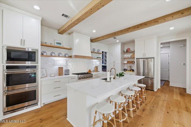 146 W Florida Boulevard, Madison, MS 39110