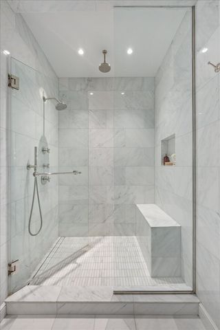 435 N Michigan Avenue 414, Chicago, IL 60611